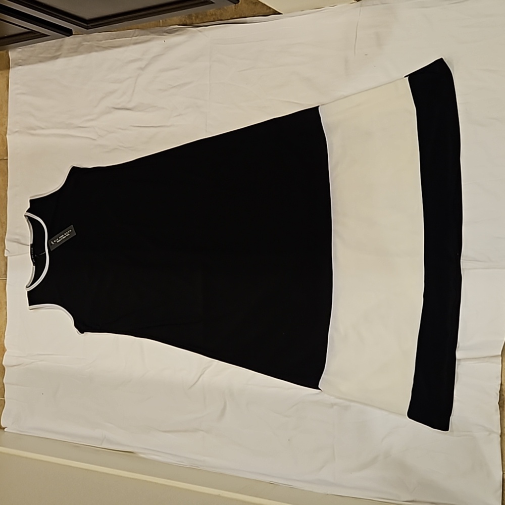 Brand New Nik and Nash black and white maxi dress
